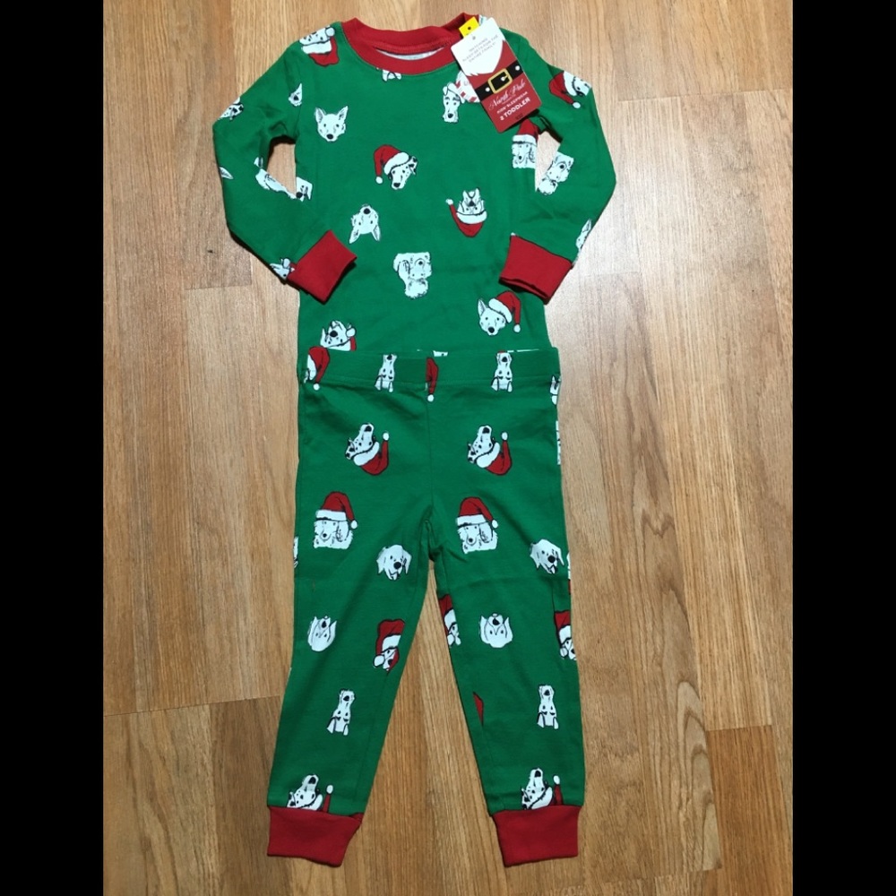 North Pole kids Unisex Sleepwear Size: 2T